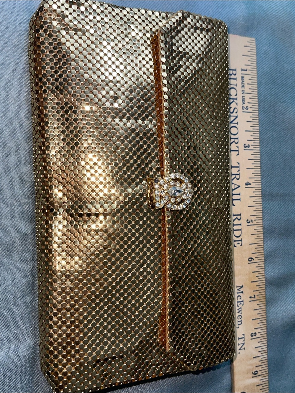 Whiting & Davis Gold Mesh Evening Clutch with Jeweled Clasp - Picture 12 of 14